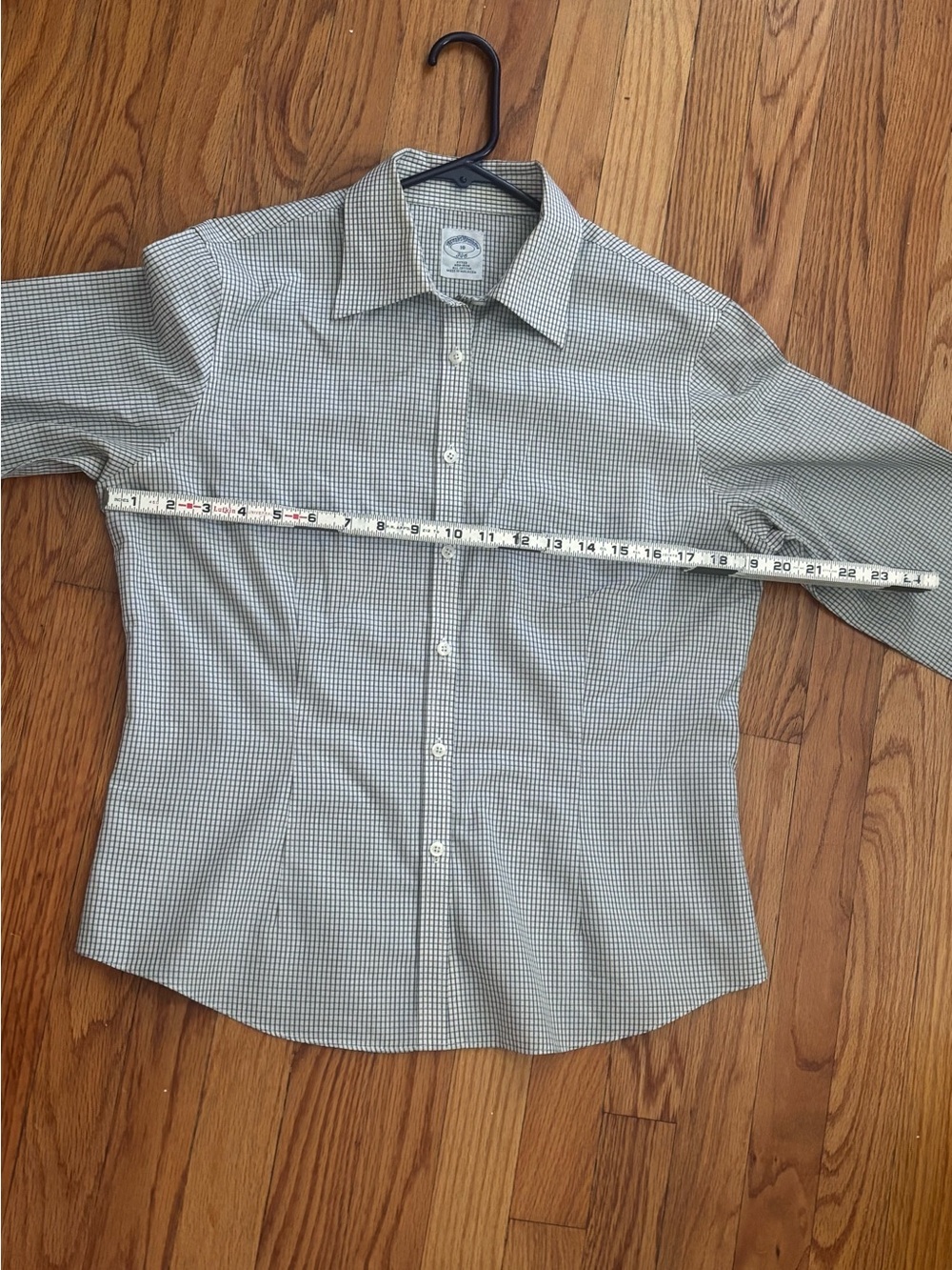 Brooks Brothers Women’s 10 Fitted Non-Iron Cotton Check Button Down 346 Shirt - Picture 7 of 8